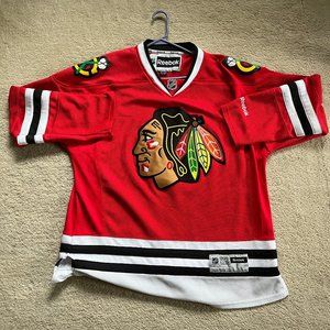 AUTHENTIC Reebok Blackhawks Jersey Size: Large